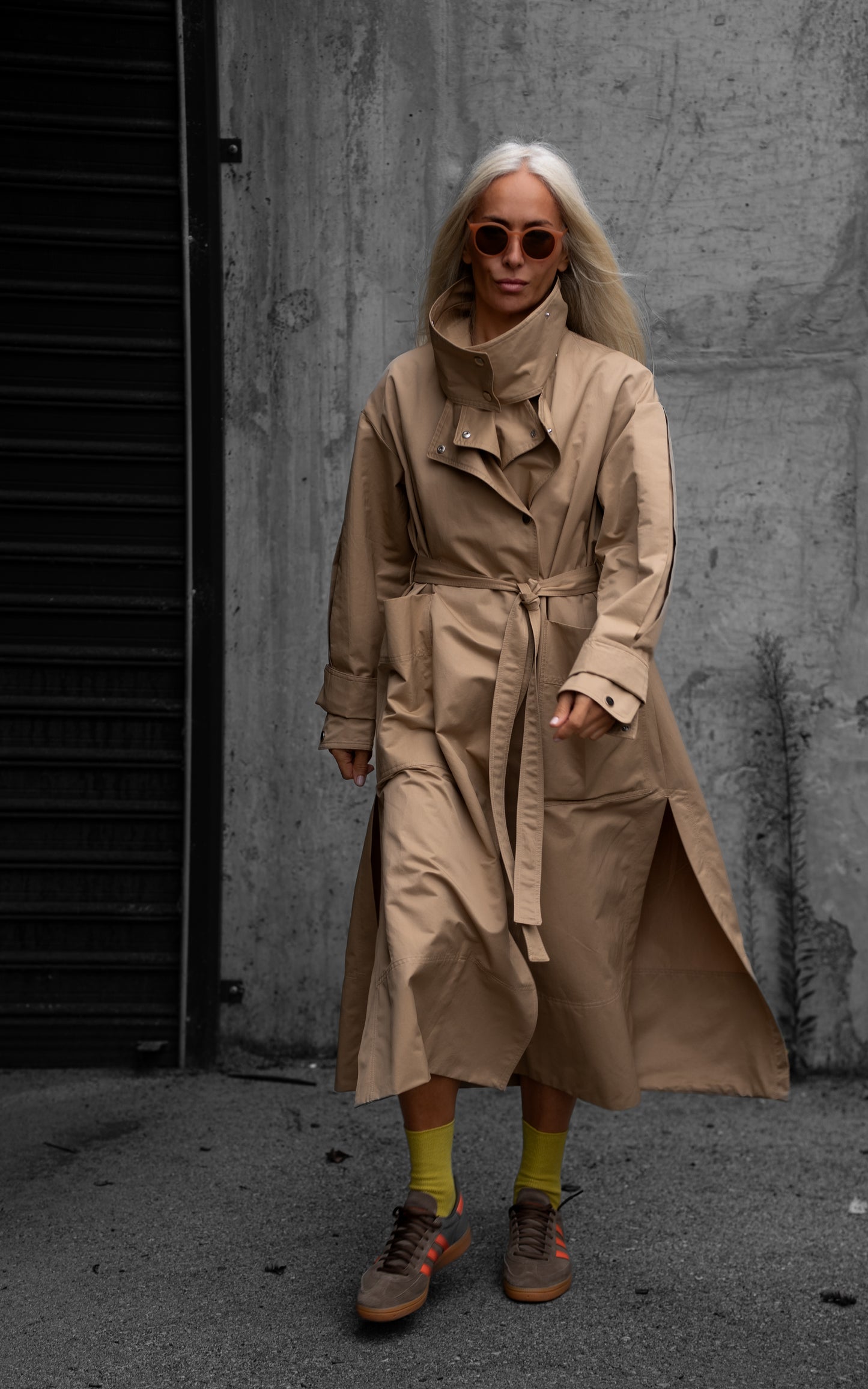 MOANI mantil trench coat season 25/26