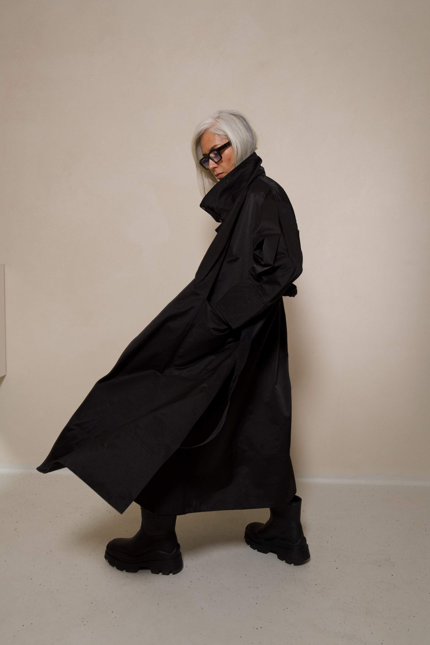 MOANI trench coat ARCHIVE