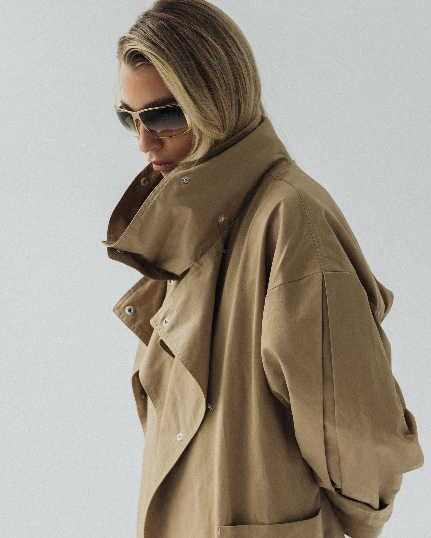 MOANI mantil trench coat season 25/26