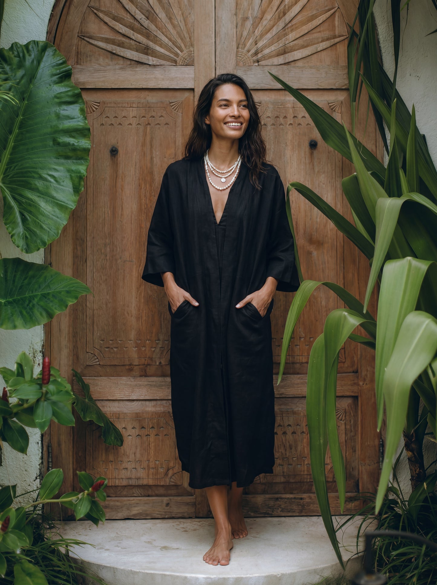 AKITA linen dress