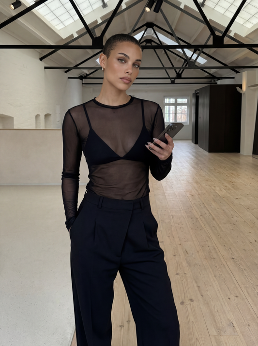 KOI mesh top black